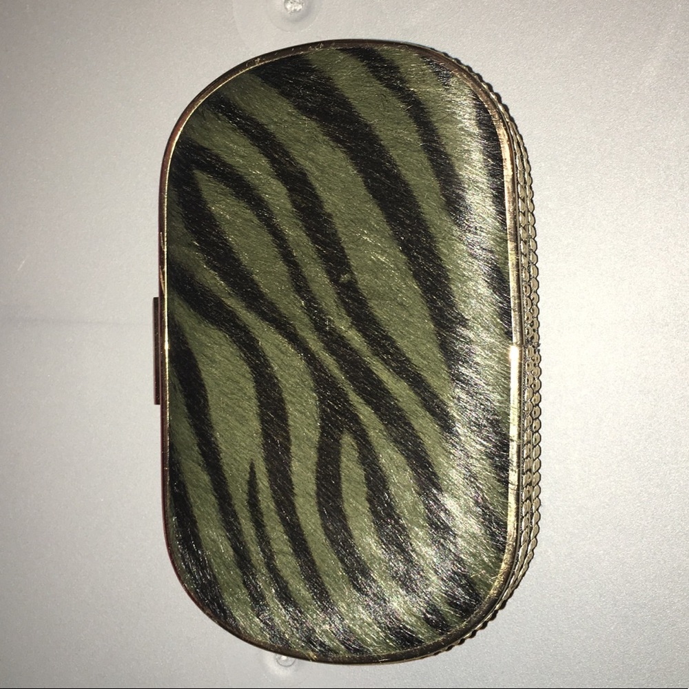 Clutch/crossbody